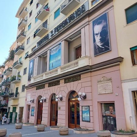 La Finestra Di Fronte Apartment Naples Exterior photo